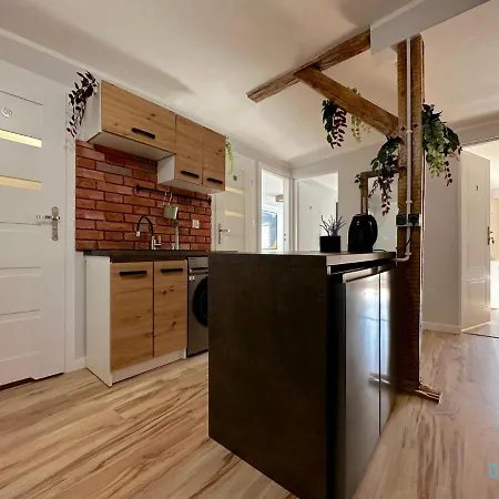 Rene -10 Minutes To Old Town & Sea Pansiyon *