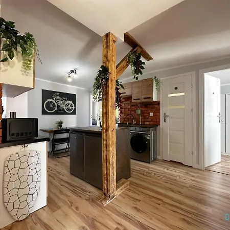 Rene -10 Minutes To Old Town & Sea Pansiyon Gdansk