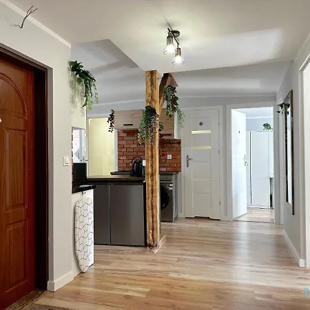 Rene -10 Minutes To Old Town & Sea * グダニスク