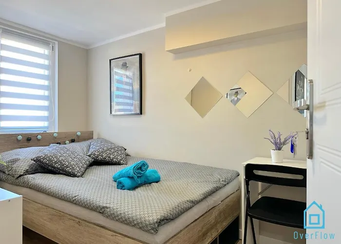 Rene -10 Minutes To Old Town & Sea * グダニスク